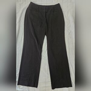 Apt. 9 Women's Black Dress Pants.  Straight Leg 30" Inseam.  Women's Size 6